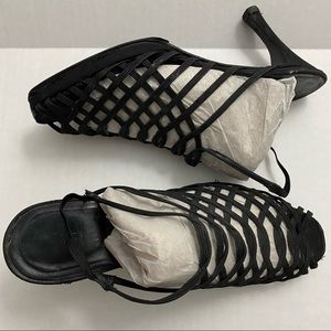 Petra Firenze Shoes Heel 3.5 Sandals Strap Peep Toe Black 7.5 M